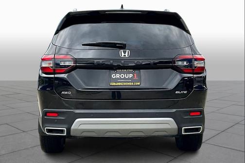 2024 Honda Pilot Elite