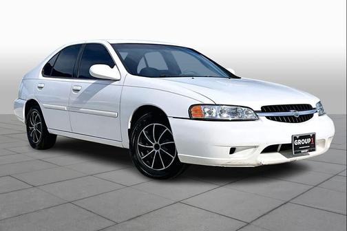 2001 Nissan Altima GXE