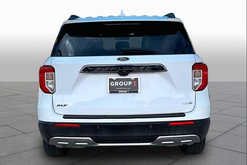 Oxford White 2020 Ford Explorer XLT