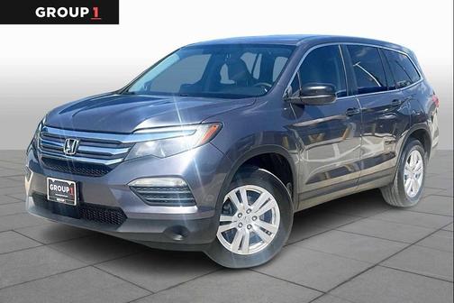 Modern Steel Metallic 2017 Honda Pilot LX