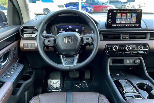 2025 Honda Pilot Elite