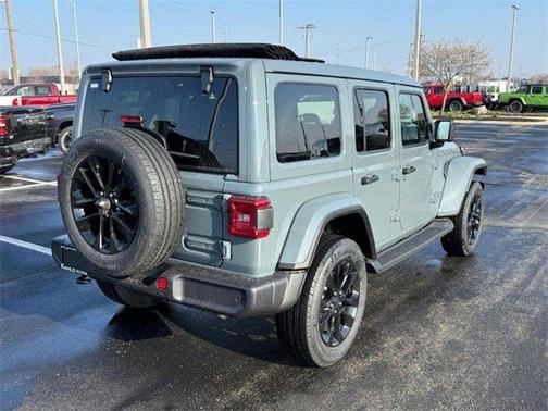 2025 Jeep Wrangler 4xe Sahara