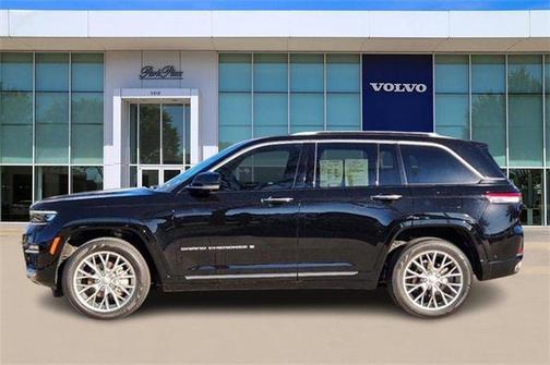2023 Jeep Grand Cherokee Summit