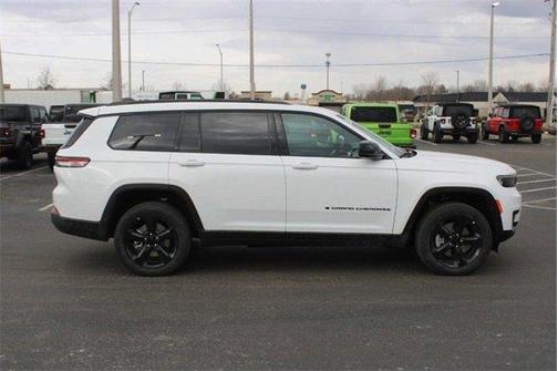 2025 Jeep Grand Cherokee L Laredo