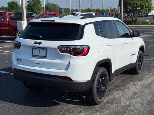 2025 Jeep Compass Latitude