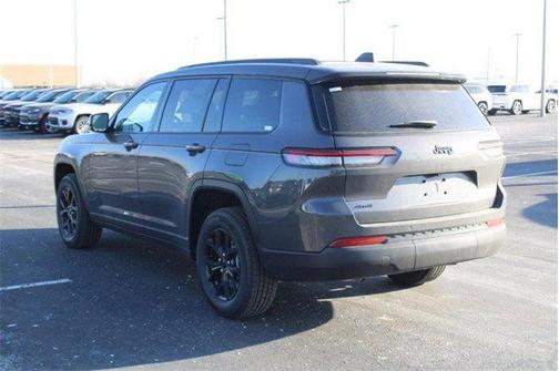 2025 Jeep Grand Cherokee L Laredo