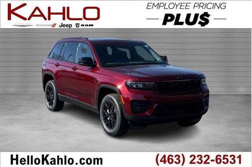 2025 Jeep Grand Cherokee Laredo