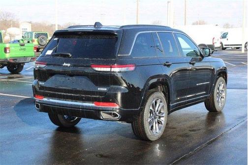 2025 Jeep Grand Cherokee Overland