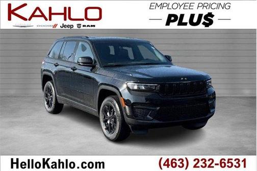 2025 Jeep Grand Cherokee Laredo