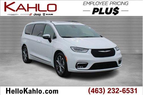 2025 Chrysler Pacifica Pinnacle