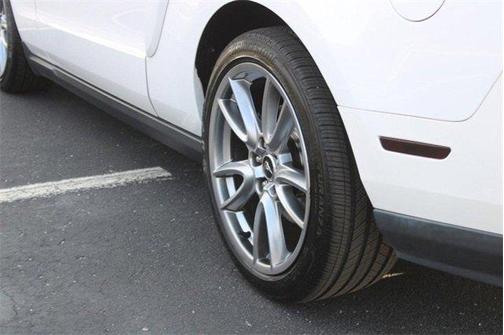 2012 Ford Mustang GT Premium
