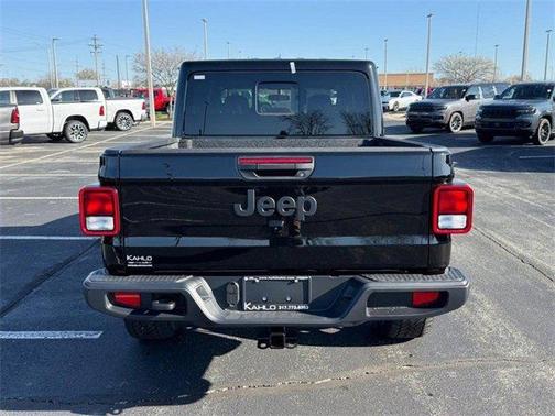 2025 Jeep Gladiator Sport