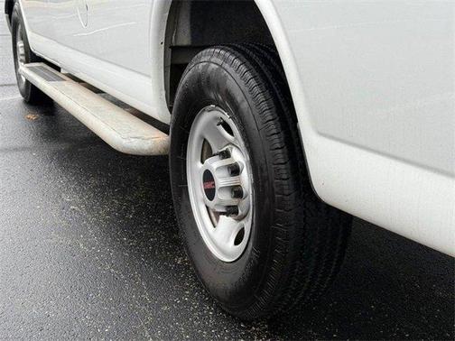2022 GMC Savana 2500 Work Van