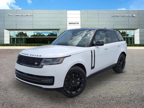 2025 Land Rover Range Rover P530 SE