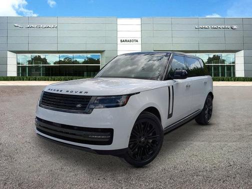 2025 Land Rover Range Rover P530 SE 7 Seat