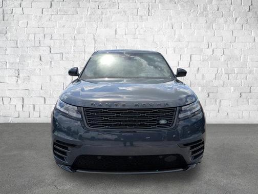 2026 Land Rover Range Rover Velar P250 SE R-Dynamic