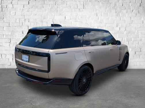 2025 Land Rover Range Rover P530 Autobiography