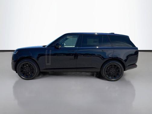 Blue 2026 Land Rover Range Rover P400 SE 7 Seat