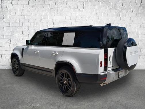 2025 Land Rover Defender 130 P300 S