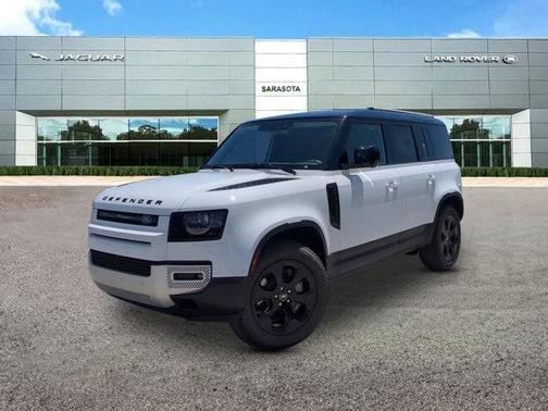2025 Land Rover Defender 110 P300