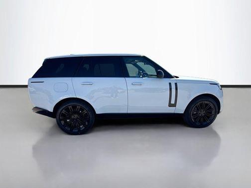 2026 Land Rover Range Rover P400 SE