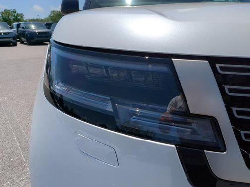 2025 Land Rover Range Rover P530 Autobiography
