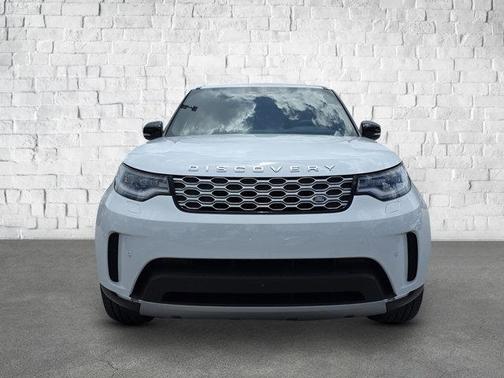 2025 Land Rover Discovery P300 S