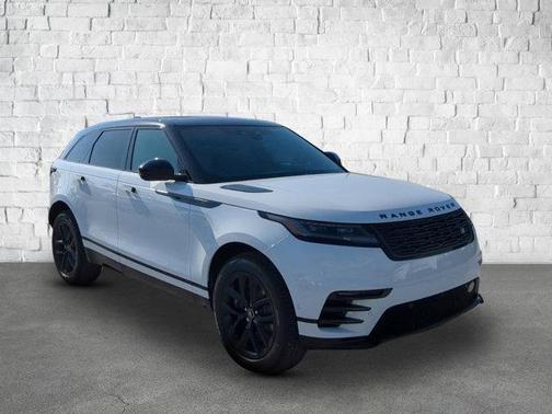 2026 Land Rover Range Rover Velar P250 SE R-Dynamic