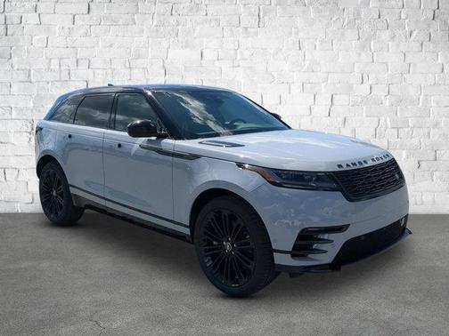 2026 Land Rover Range Rover Velar P250 SE R-Dynamic