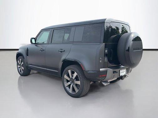 Carpathian Grey Premium Metallic 2026 Land Rover Defender 110 V8