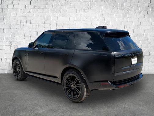 2025 Land Rover Range Rover P530 Autobiography
