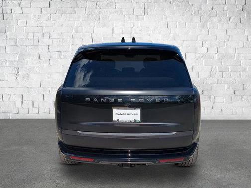 2025 Land Rover Range Rover P530 Autobiography