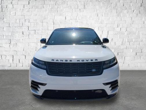 2026 Land Rover Range Rover Velar P250 SE R-Dynamic
