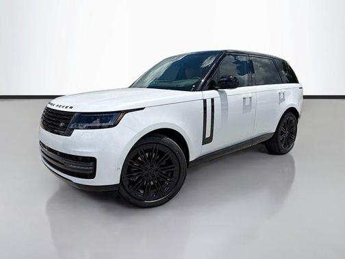 White Pearl 2026 Land Rover Range Rover P400 SE