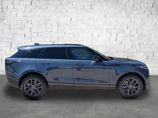 2026 Land Rover Range Rover Velar P250 SE R-Dynamic