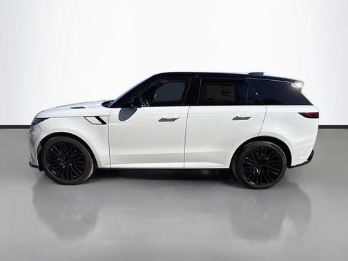 2026 Land Rover Range Rover SV