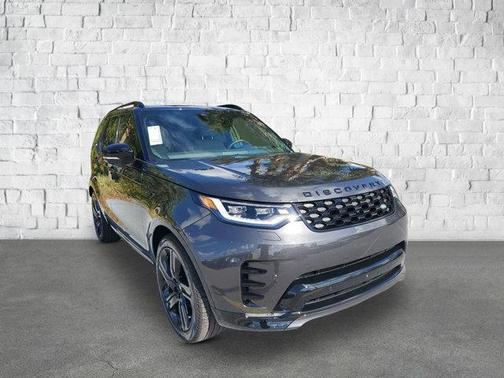 2025 Land Rover Discovery P360 Dynamic SE