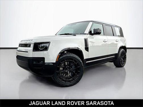 2026 Land Rover Defender X-Dynamic SE