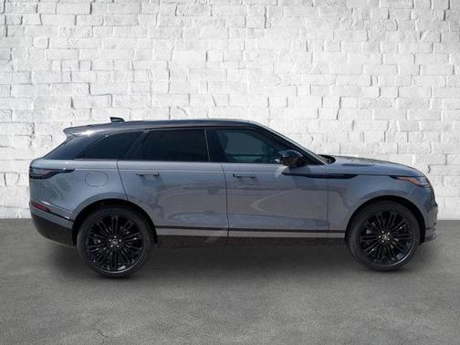 2026 Land Rover Range Rover Velar P250 SE R-Dynamic