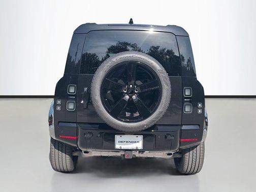 Santorini Black 2026 Land Rover Defender P400 X-Dynamic SE
