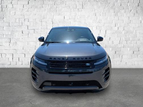 2026 Land Rover Range Rover Evoque Dynamic SE