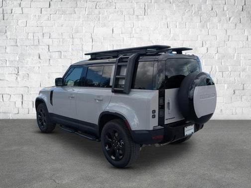 2026 Land Rover Defender S
