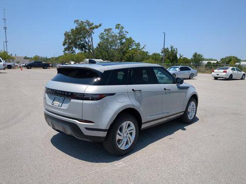 2026 Land Rover Range Rover Evoque Core S