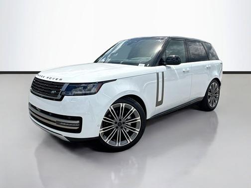 Fuji White 2026 Land Rover Range Rover P400 SE