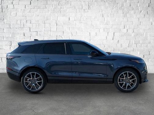 2026 Land Rover Range Rover Velar P250 SE R-Dynamic