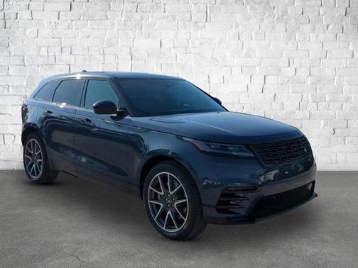 2026 Land Rover Range Rover Velar P250 SE R-Dynamic