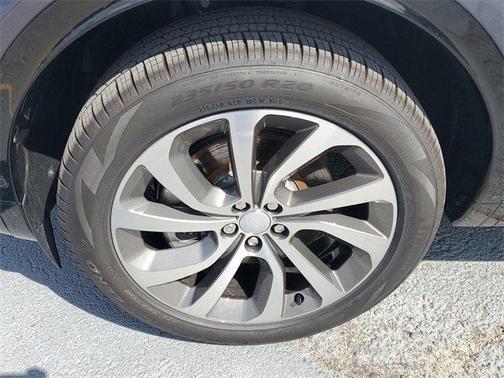 2024 Land Rover Discovery Sport Dynamic SE