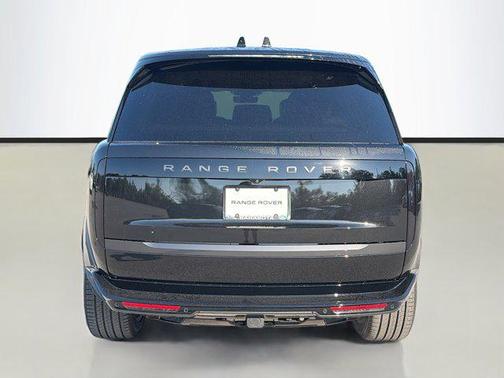 Santorini Black 2026 Land Rover Range Rover P530 Autobiography