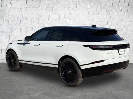 2026 Land Rover Range Rover Velar P250 SE R-Dynamic