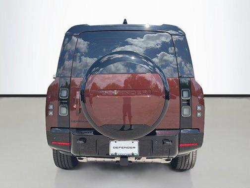 Sedona Red 2026 Land Rover Defender P400 X-Dynamic SE